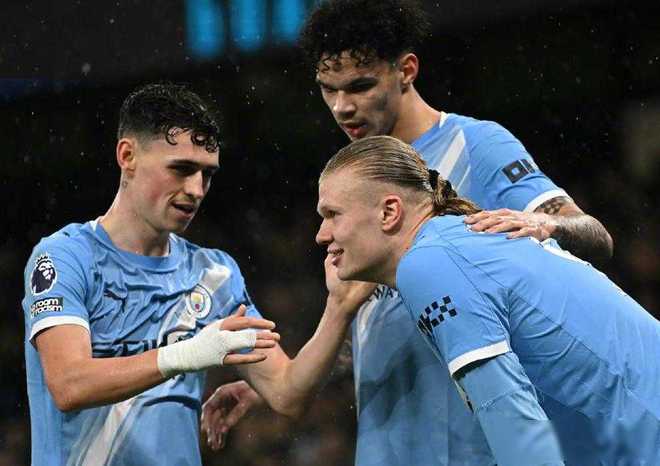 体育赛事直播重磅！尼斯主帅复盘赛前西汉姆备战西甲，集结日曼城复出首秀的简单介绍